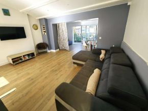 Villa T3 climatisée pour 6 pers avec terrasses, à 400m de la plage - FR-1-607-186